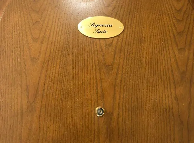 Signoria Apartment *
